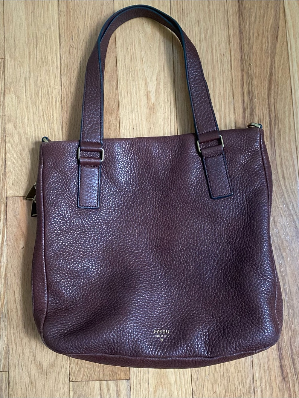 Brown Pebbled Leather Fossil Purse With Gold Hardware